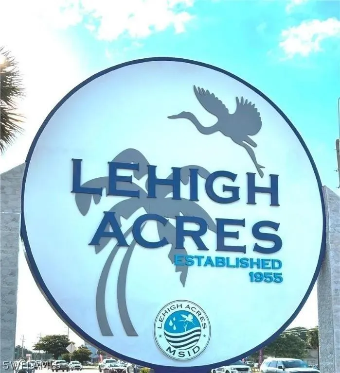 553 Eisenhower Boulevard Lehigh Acres, FL 33974