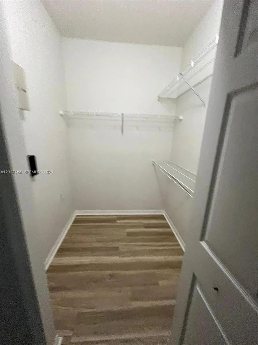 3368 PARKCHESTER SQUARE BLVD #103 Orlando, FL 32835