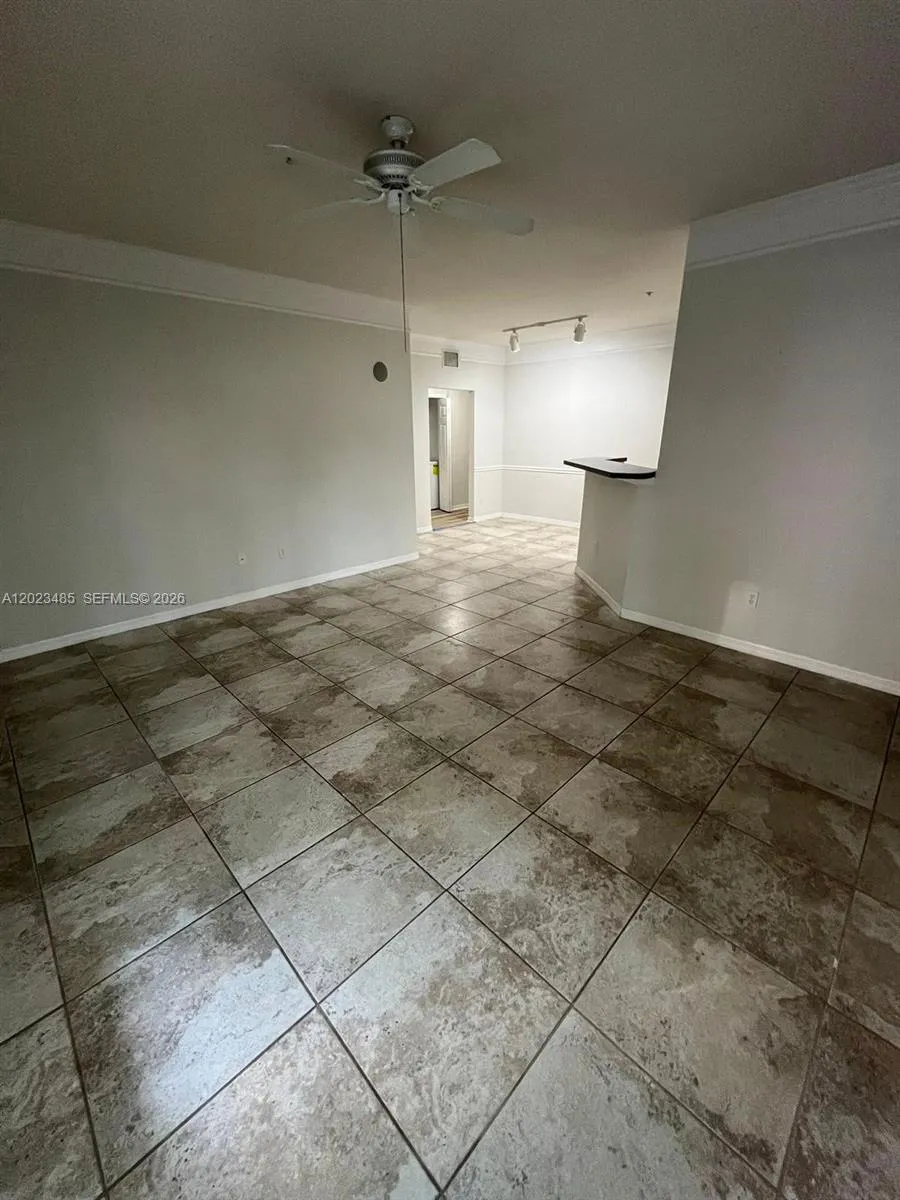 3368 PARKCHESTER SQUARE BLVD #103 Orlando, FL 32835