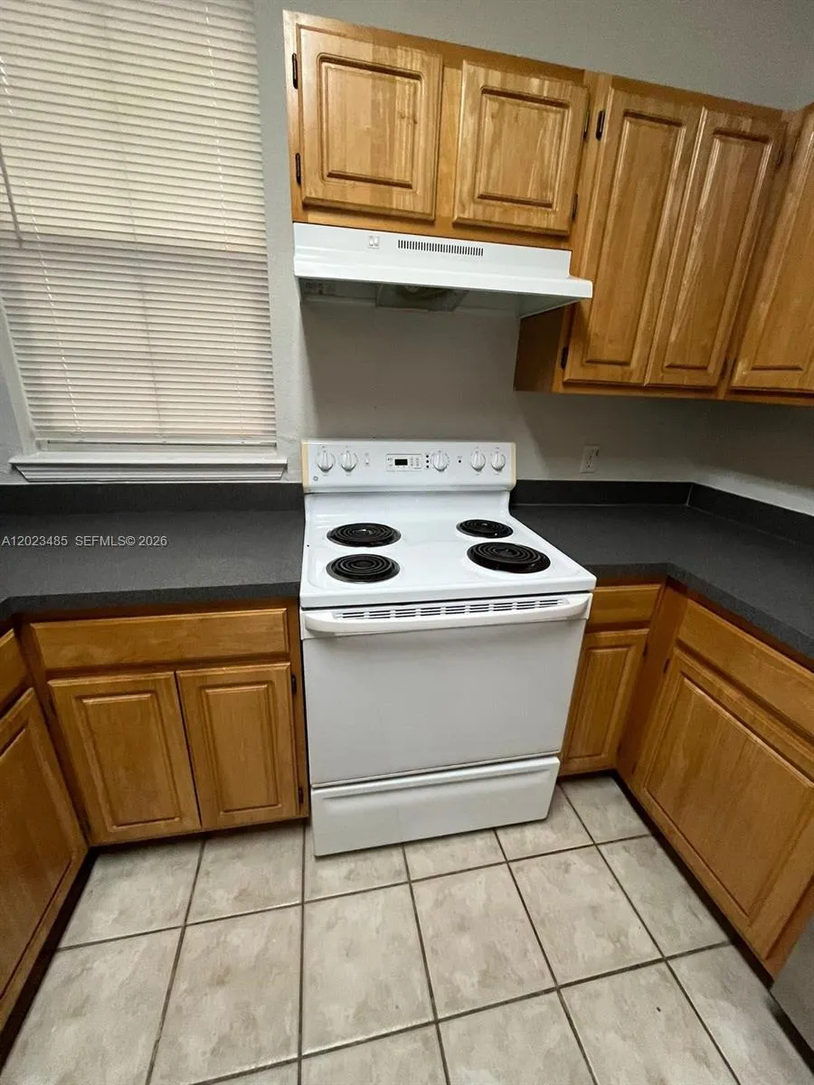 3368 PARKCHESTER SQUARE BLVD #103 Orlando, FL 32835