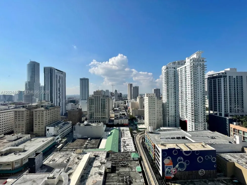 50 Biscayne Blvd #2401 Miami, FL 33132