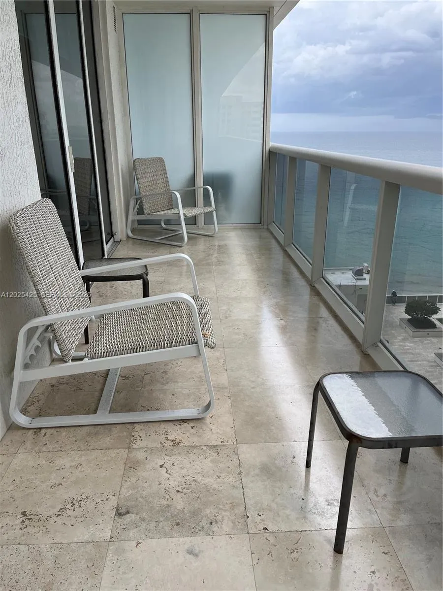 1830 S Ocean Drive #1404 Hallandale Beach, FL 33009