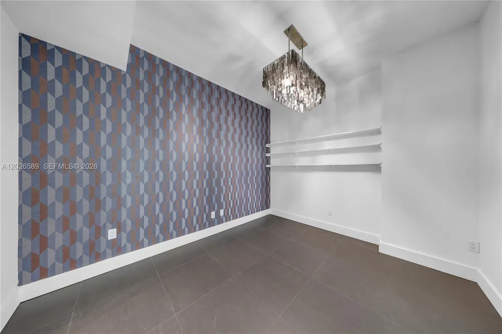 60 SW 13th St #4404 Miami, FL 33130