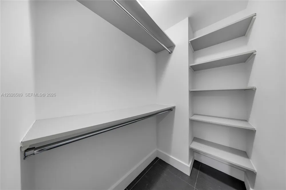 60 SW 13th St #4404 Miami, FL 33130