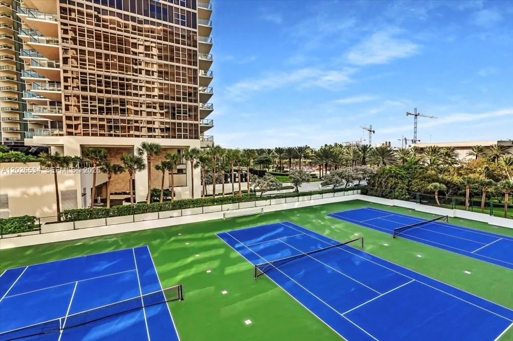 9801 Collins Ave #6P Bal Harbour, FL 33154