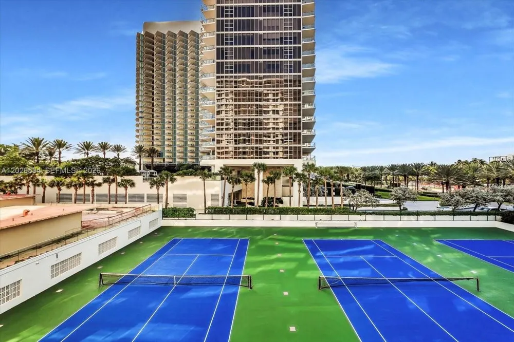 9801 Collins Ave #6P Bal Harbour, FL 33154