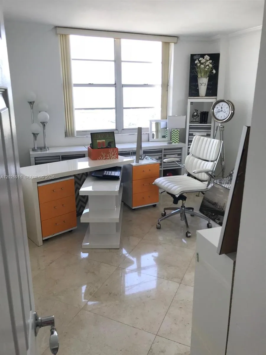 1900 S Ocean Blvd #14P Lauderdale By The Sea, FL 33062