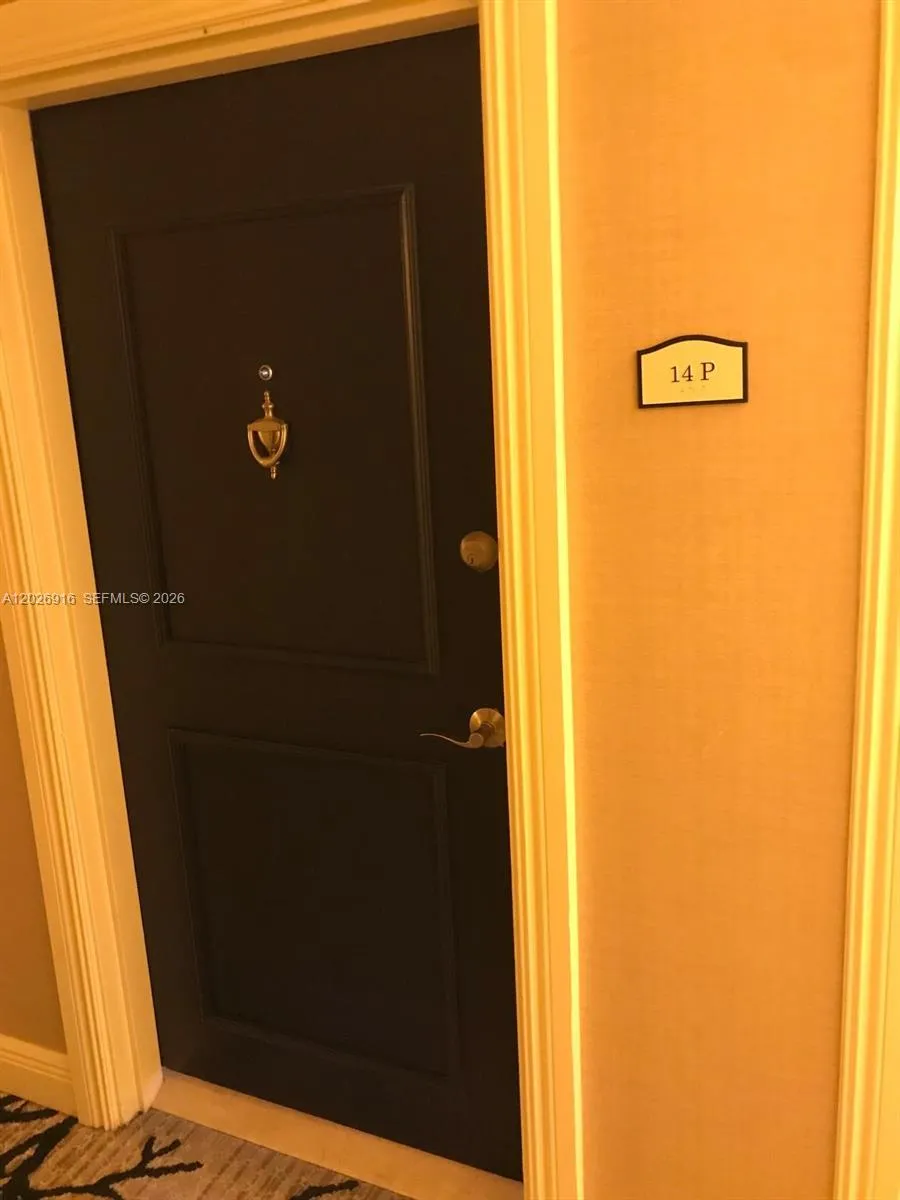 1900 S Ocean Blvd #14P Lauderdale By The Sea, FL 33062