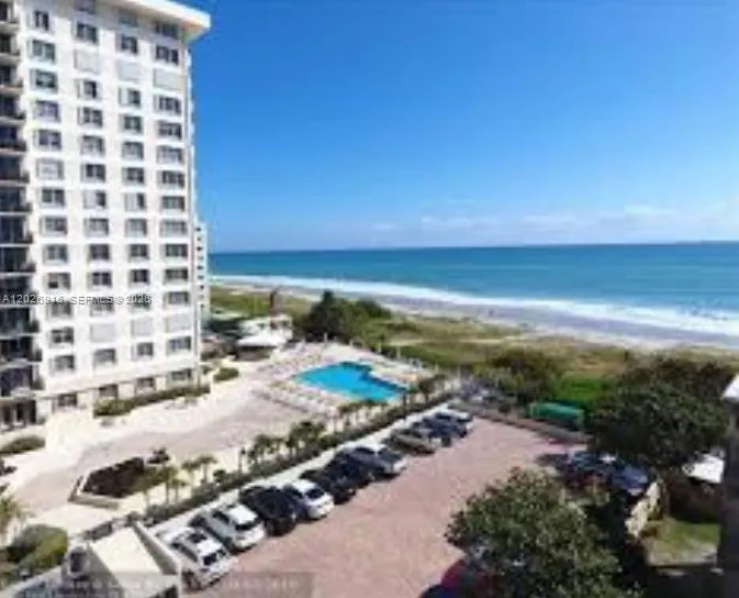 1900 S Ocean Blvd #14P Lauderdale By The Sea, FL 33062