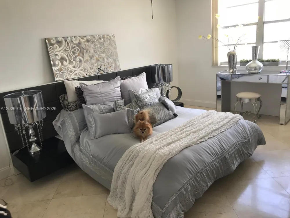 1900 S Ocean Blvd #14P Lauderdale By The Sea, FL 33062