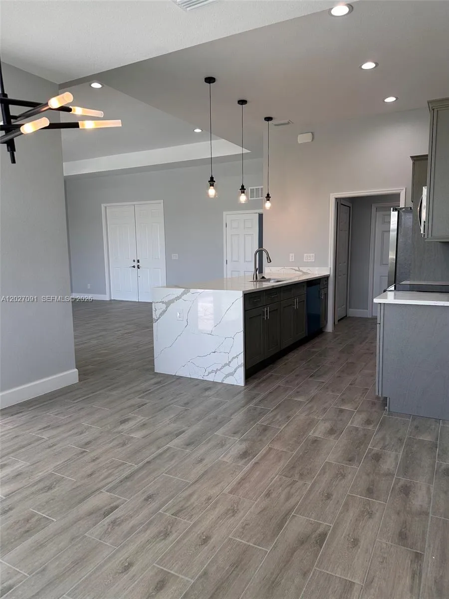 314 NW 16 Cape Coral, FL 33993