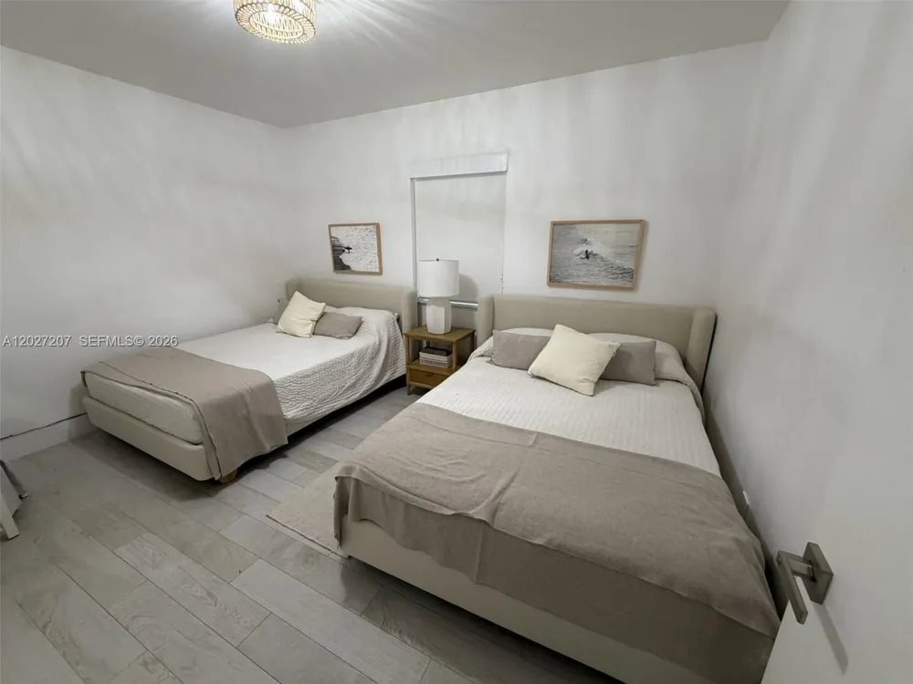 665 Allendale Rd Key Biscayne, FL 33149