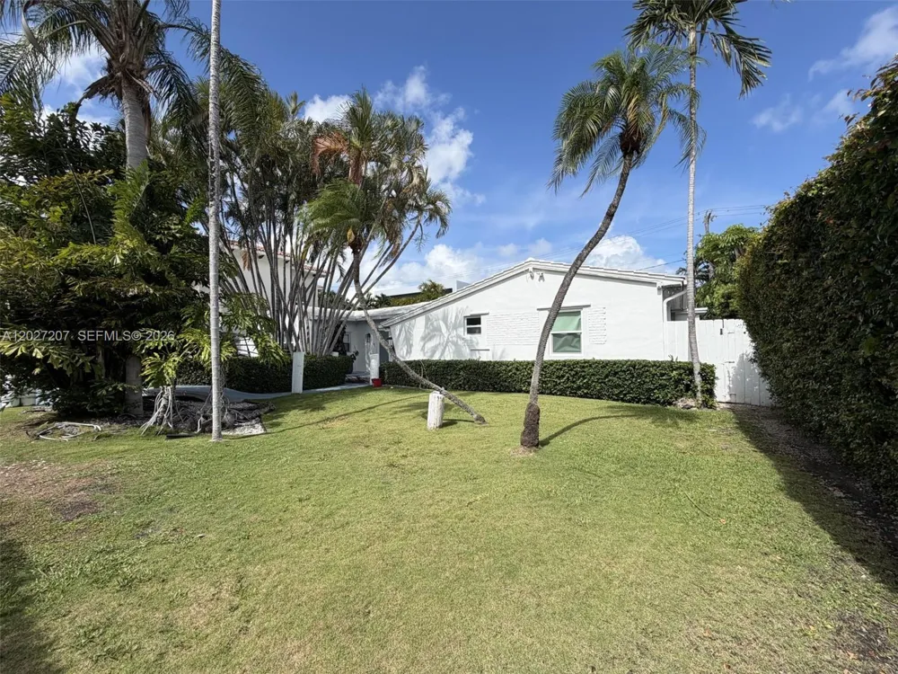 665 Allendale Rd Key Biscayne, FL 33149