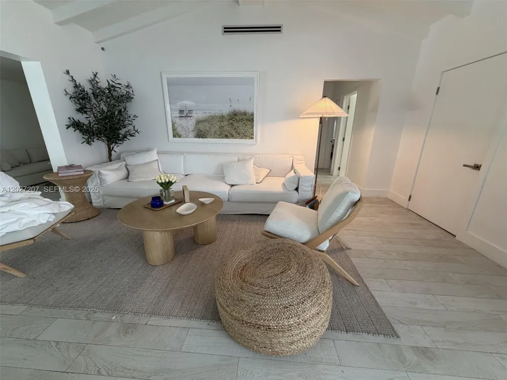665 Allendale Rd Key Biscayne, FL 33149