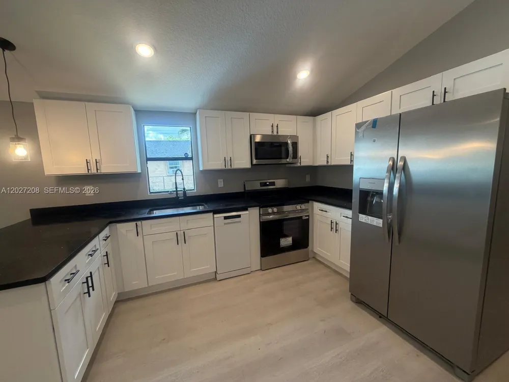 2331 Randall St Sanford, FL 32771