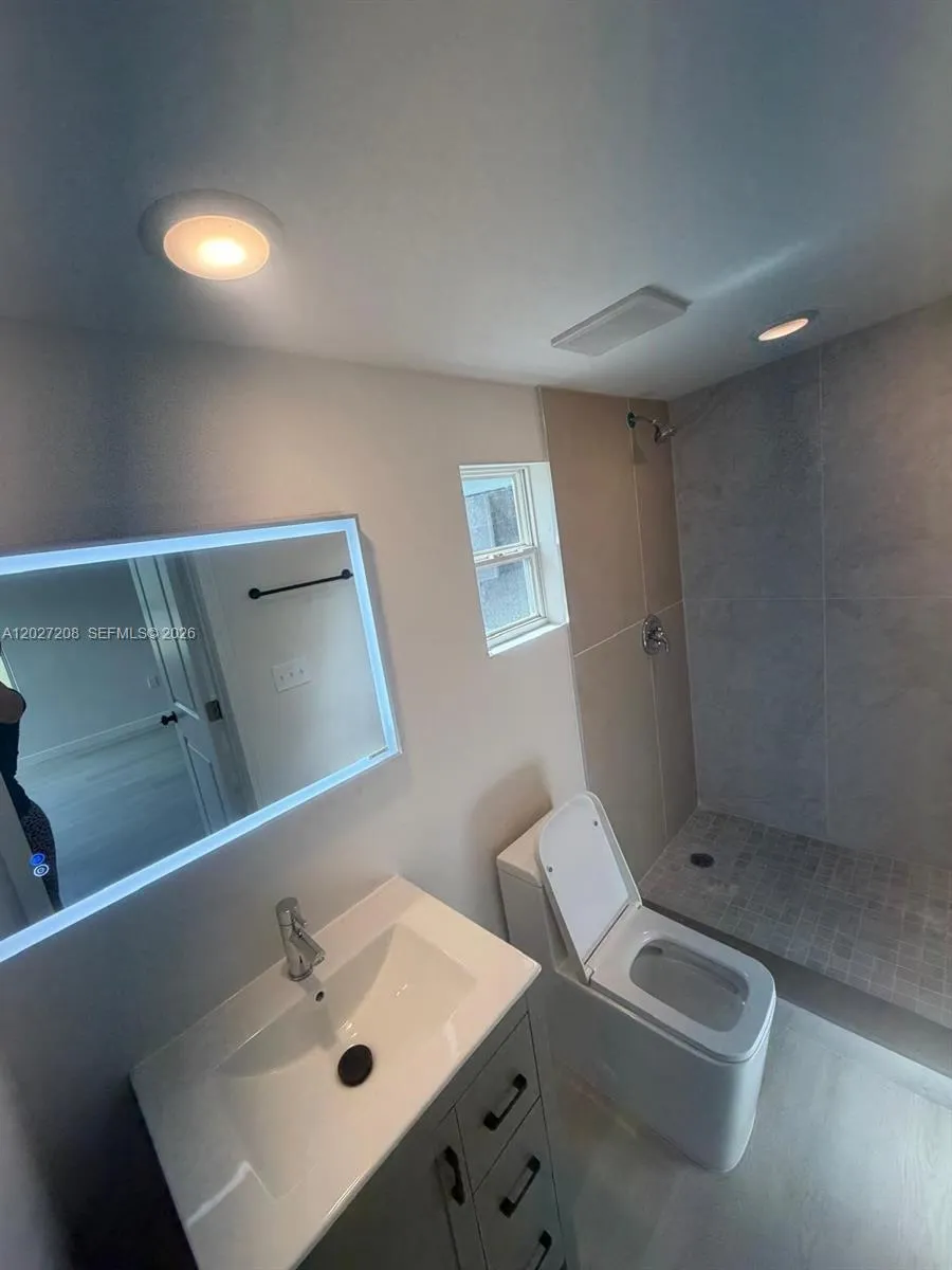 2331 Randall St Sanford, FL 32771