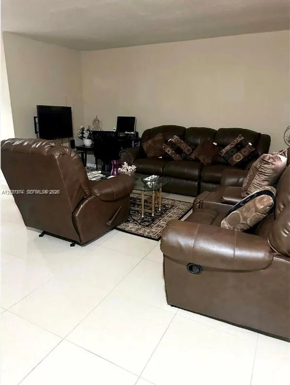 7912 Kimberly Blvd #301 North Lauderdale, FL 33068