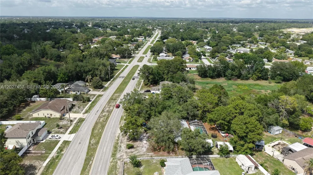 4164 DELTONA BLVD Spring Hill, FL 34606