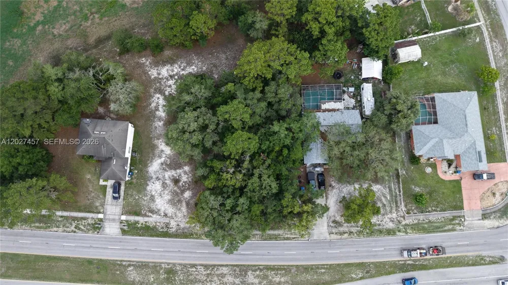 4164 DELTONA BLVD Spring Hill, FL 34606
