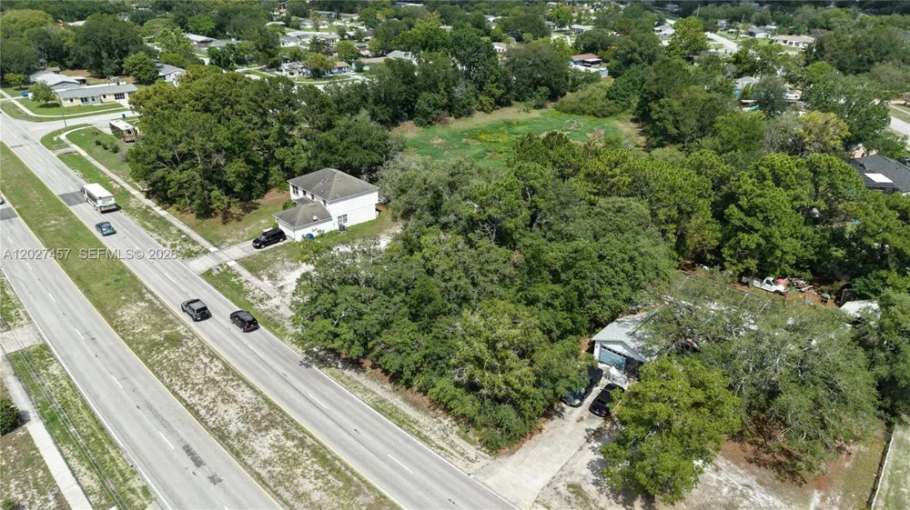 4164 DELTONA BLVD Spring Hill, FL 34606