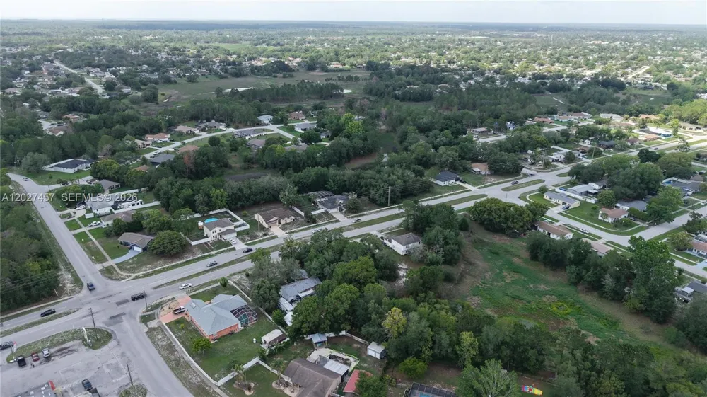 4164 DELTONA BLVD Spring Hill, FL 34606