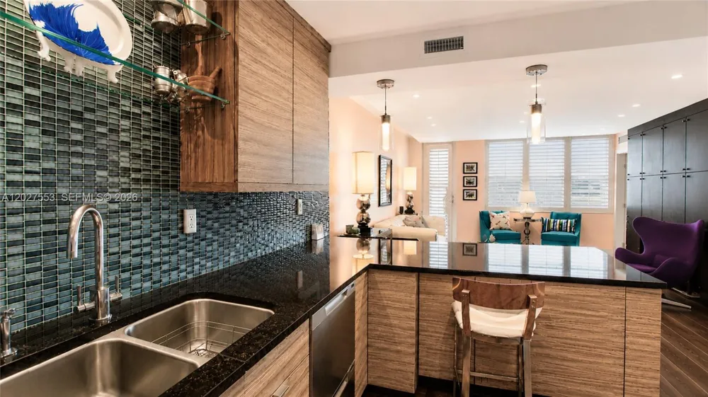 100 Lincoln Rd #533 Miami Beach, FL 33139