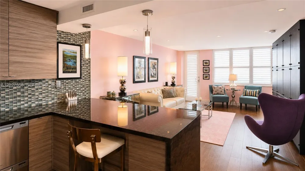 100 Lincoln Rd #533 Miami Beach, FL 33139