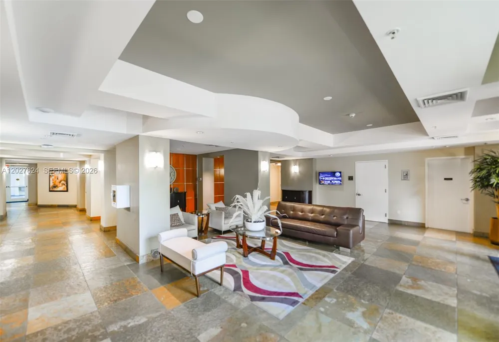 1745 E Hallandale Beach Blvd #1903W Hallandale Beach, FL 33009