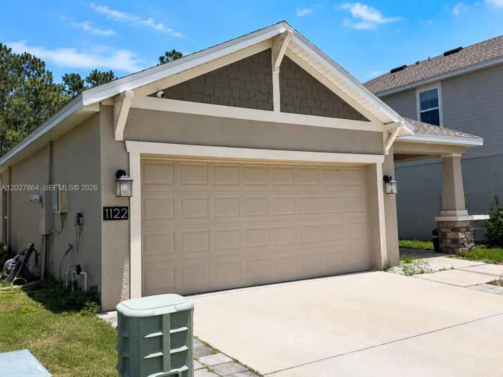 1122 Cabot Cliffs Dr Daytona, FL 32124