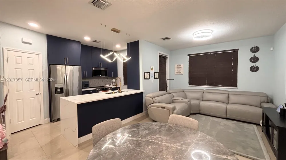 1962 SW 60th Ave North Lauderdale, FL 33068