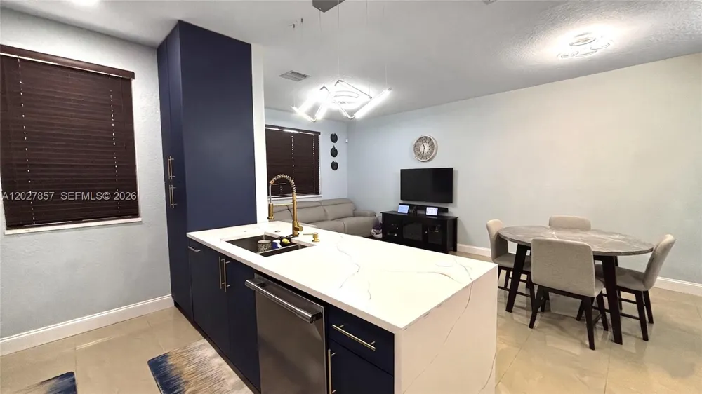 1962 SW 60th Ave North Lauderdale, FL 33068
