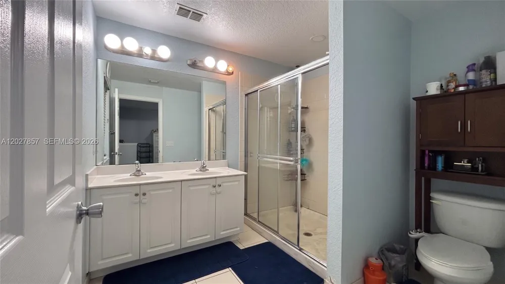 1962 SW 60th Ave North Lauderdale, FL 33068