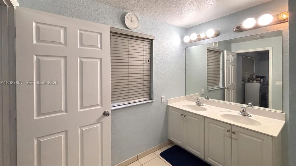 1962 SW 60th Ave North Lauderdale, FL 33068