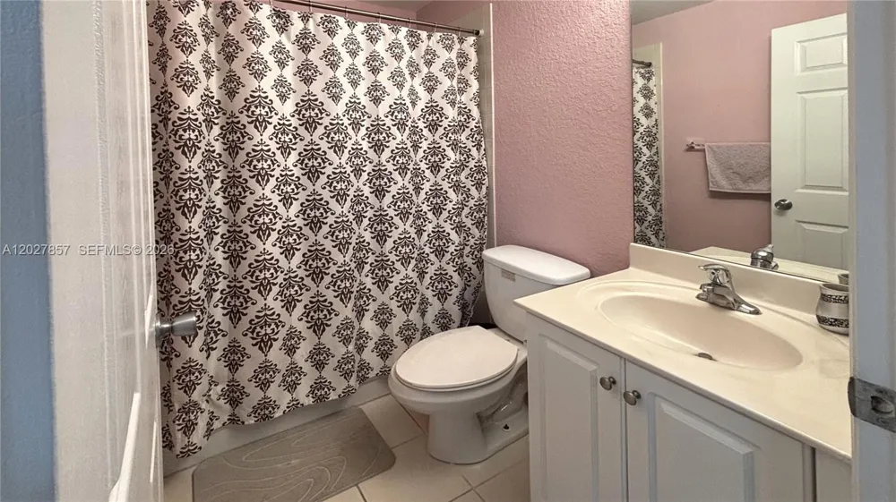 1962 SW 60th Ave North Lauderdale, FL 33068