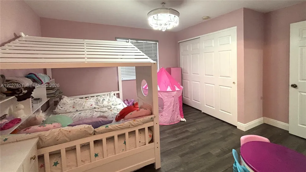 1962 SW 60th Ave North Lauderdale, FL 33068