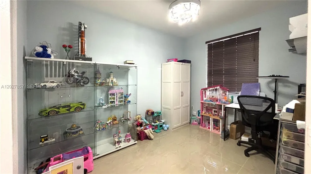 1962 SW 60th Ave North Lauderdale, FL 33068