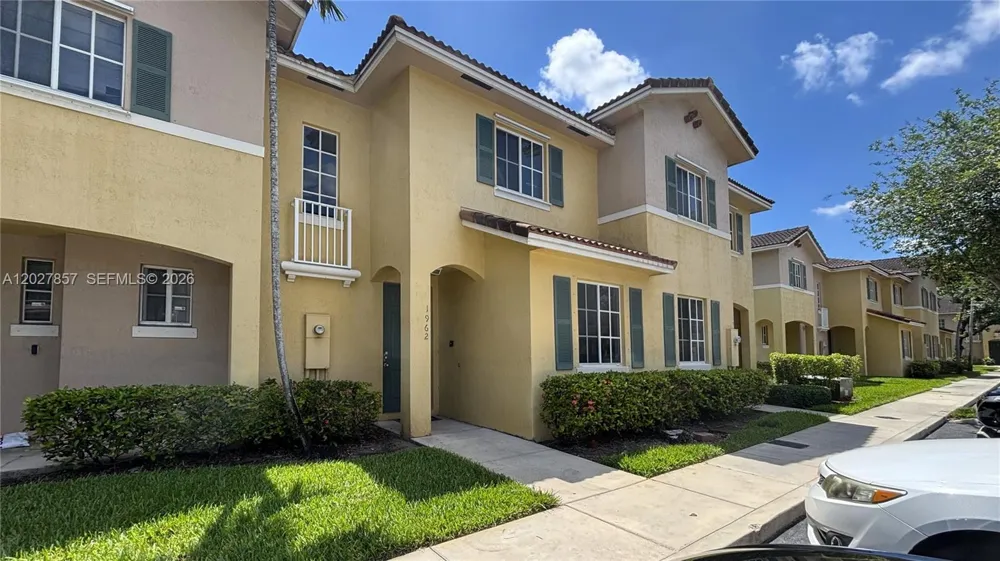 1962 SW 60th Ave North Lauderdale, FL 33068