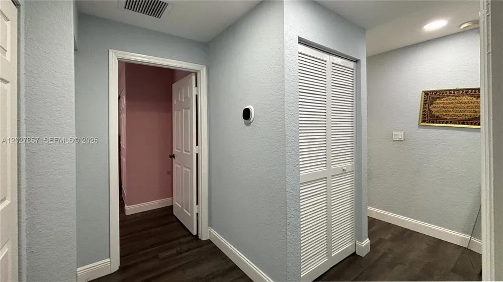1962 SW 60th Ave North Lauderdale, FL 33068