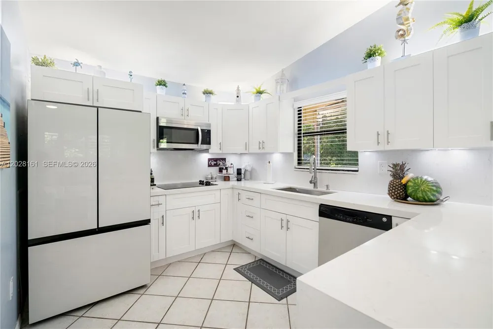 411 Mahogany Ave Key Largo, FL 33037