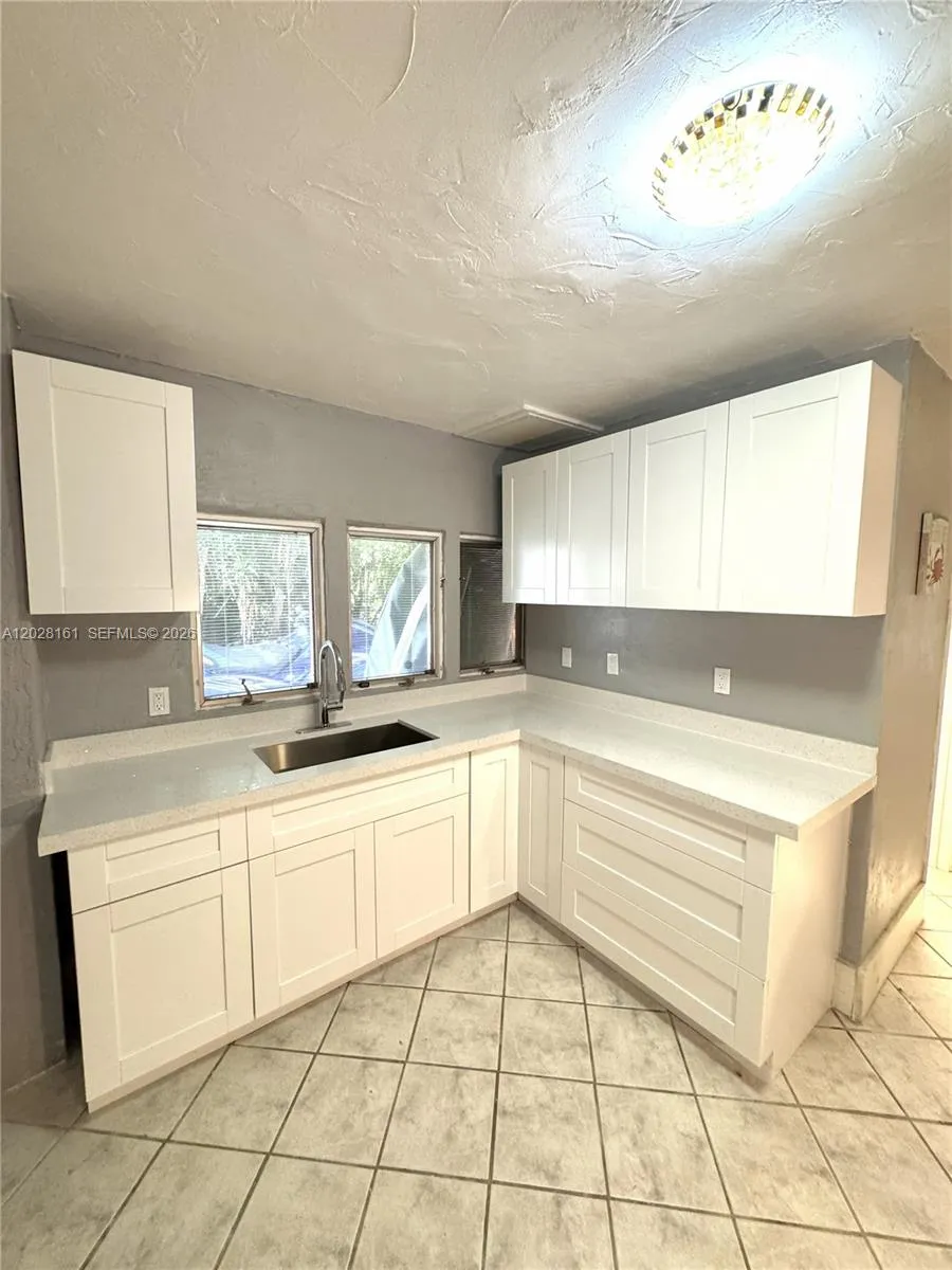 411 Mahogany Ave Key Largo, FL 33037