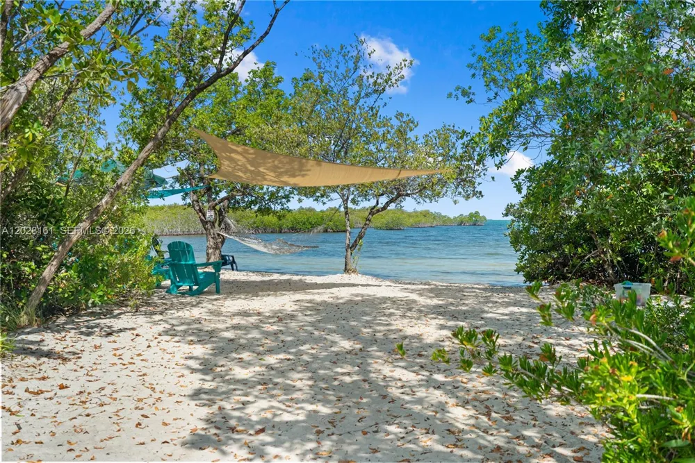 411 Mahogany Ave Key Largo, FL 33037