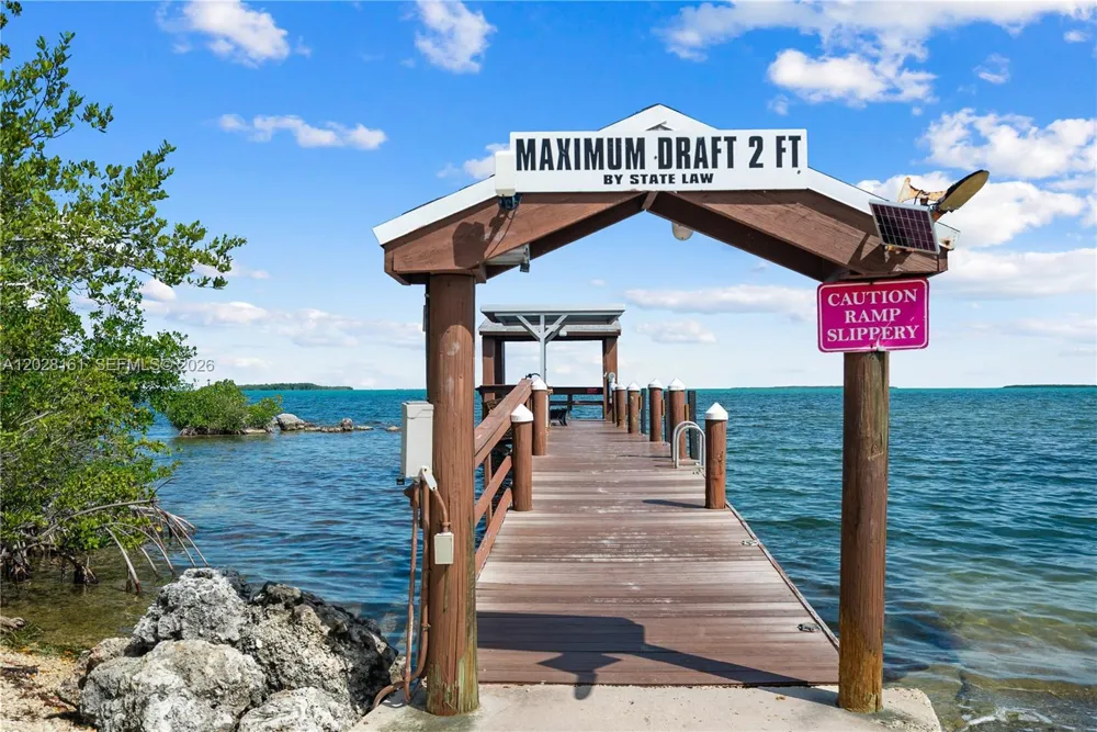 411 Mahogany Ave Key Largo, FL 33037