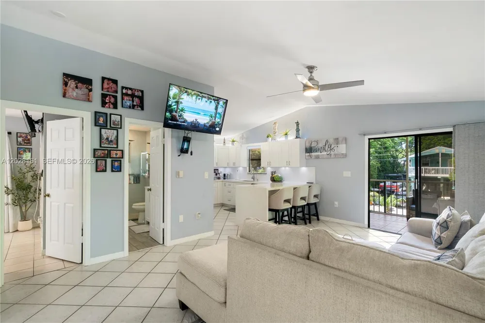411 Mahogany Ave Key Largo, FL 33037