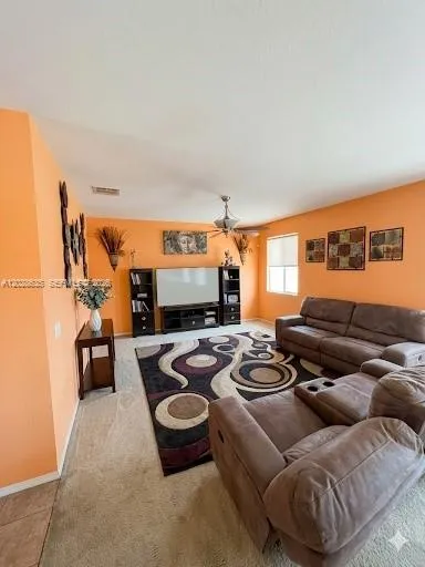 342 STAR SHELL DR Tampa, FL 33572