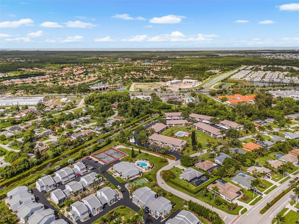 8 watercolor way Naples, FL 34113