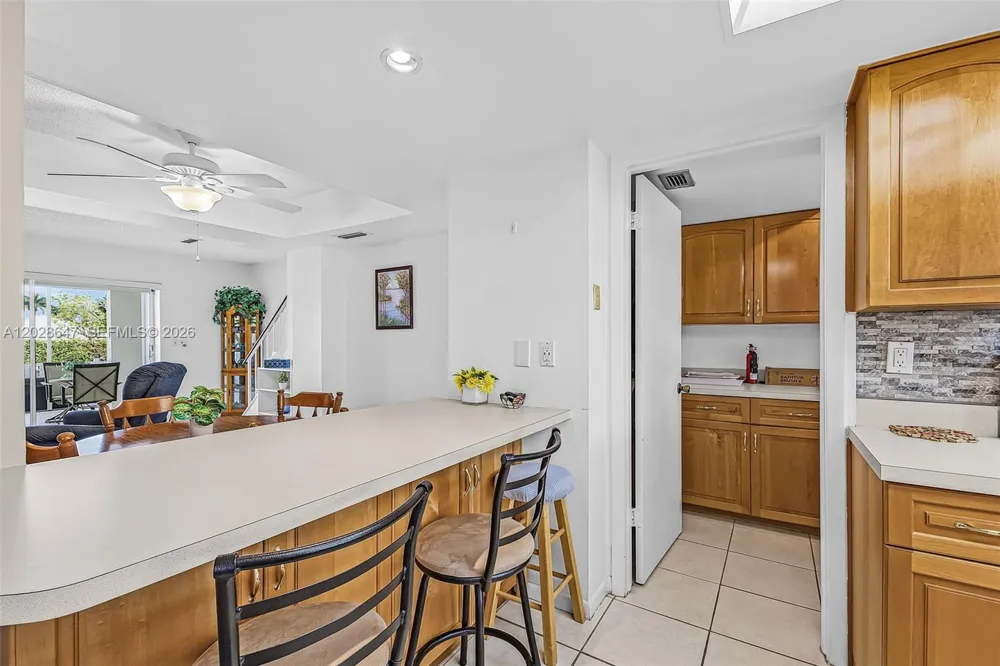 8 watercolor way Naples, FL 34113