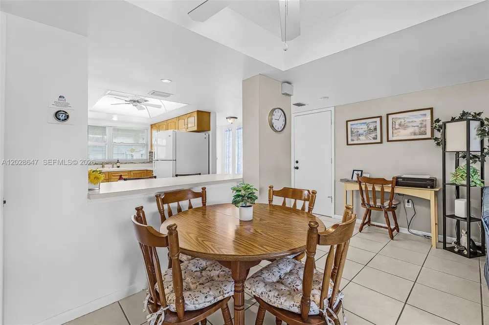 8 watercolor way Naples, FL 34113