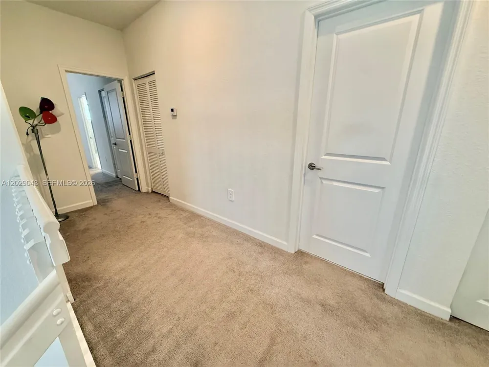 2462 NW 131st Cir Miami, FL 33167