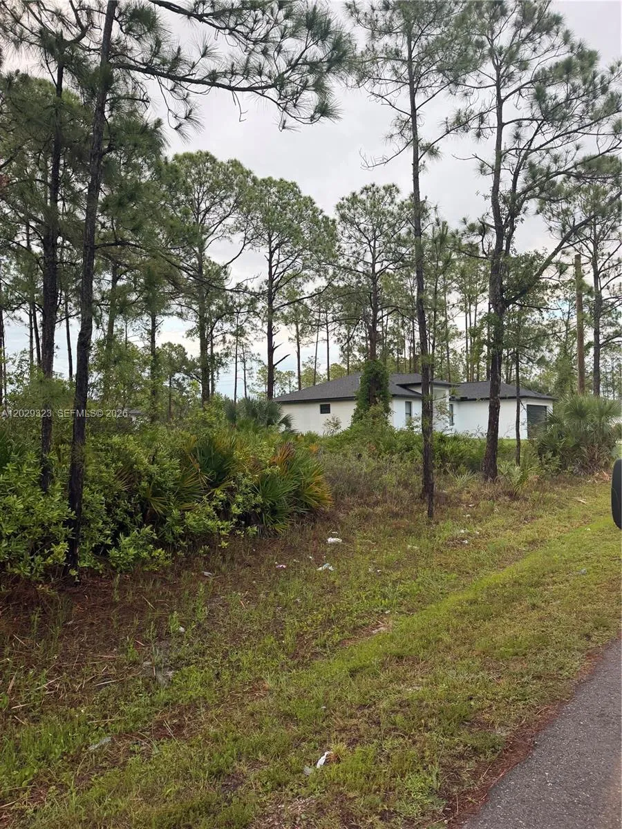 3204 32 ST W Lehigh Acres, FL 33971