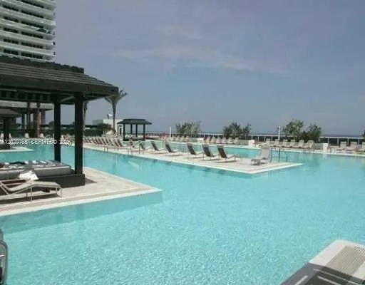 1800 S OCEAN DR #4107 Hallandale Beach, FL 33009